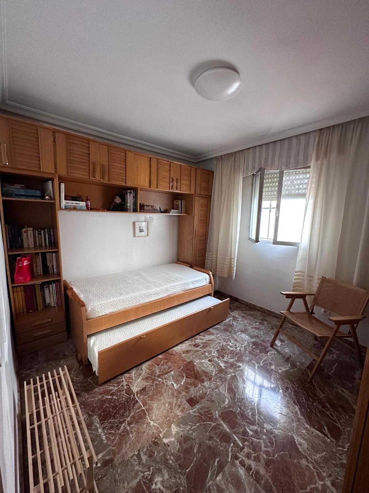 Amplio Apartamento Plaza Nueva Seville Ngoại thất bức ảnh